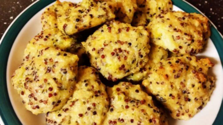 Broccoli and Cheese Quinoa Bites